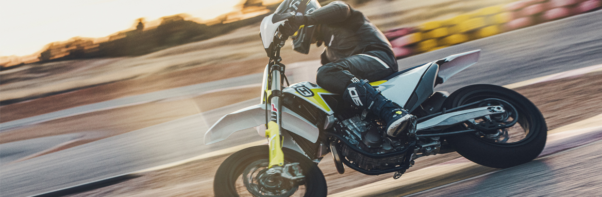 SUPERMOTO